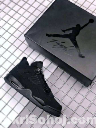 Air Jordan 4 Retro